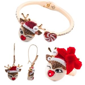 🔹️Betsey Johnson 🔹️Winking Festive Reindeer Earrings Bracelet Ring